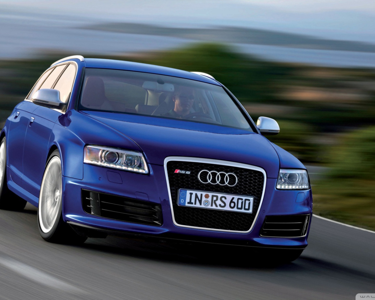 Дизайн автомобиля Audi rs6