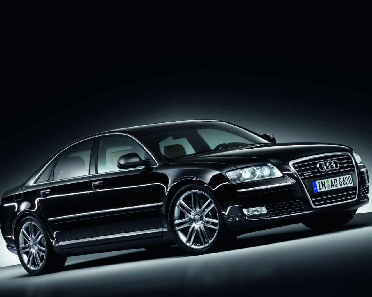 Новый автомобиль Audi a8