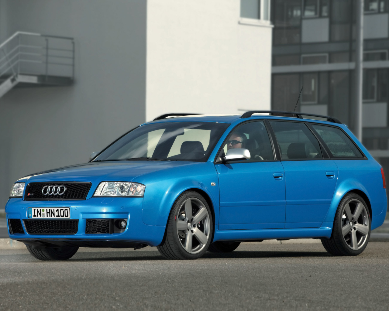 Новый автомобиль Audi c5