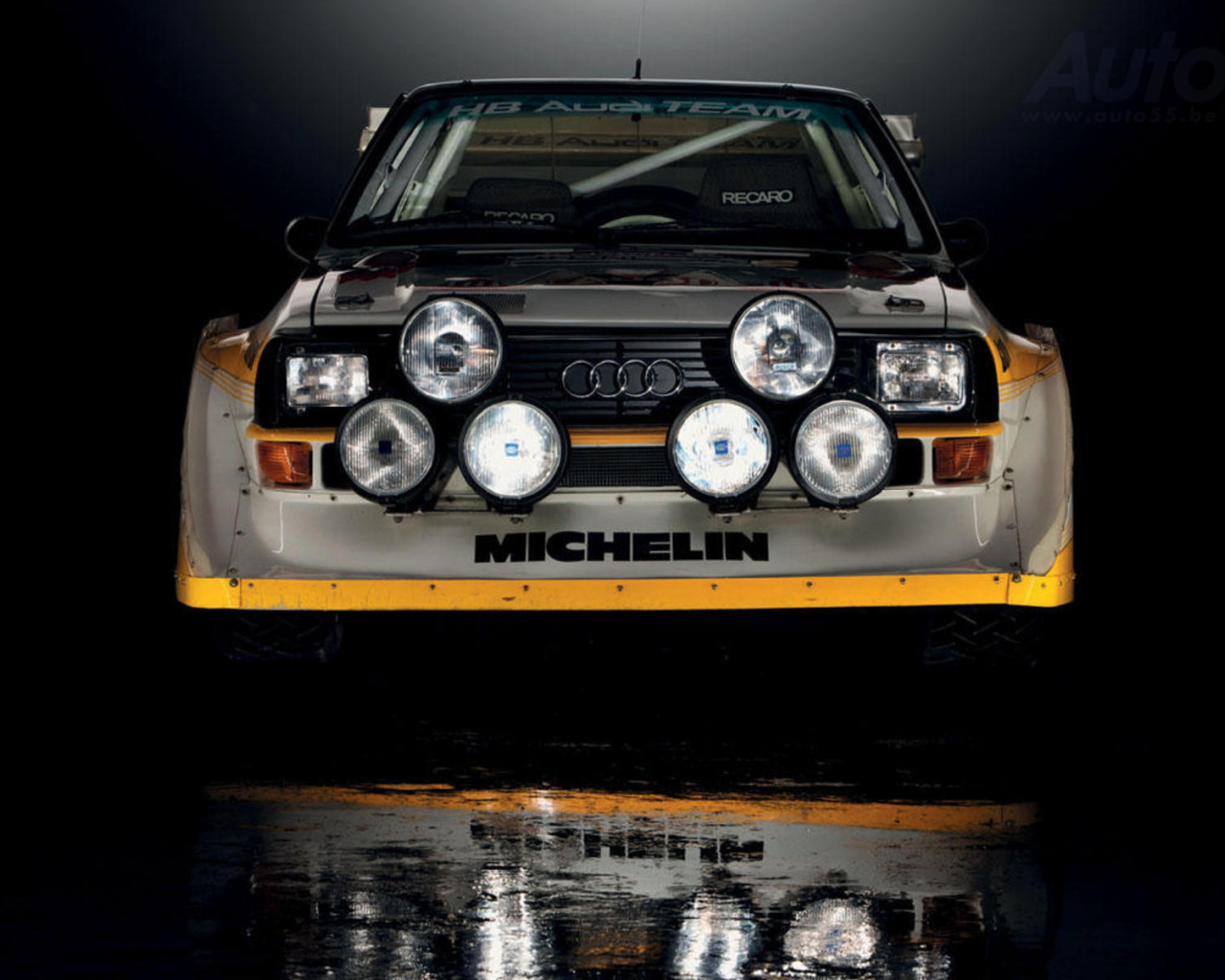Новая машина Audi quattro
