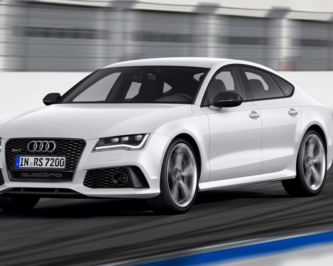 Новый автомобиль Audi rs7