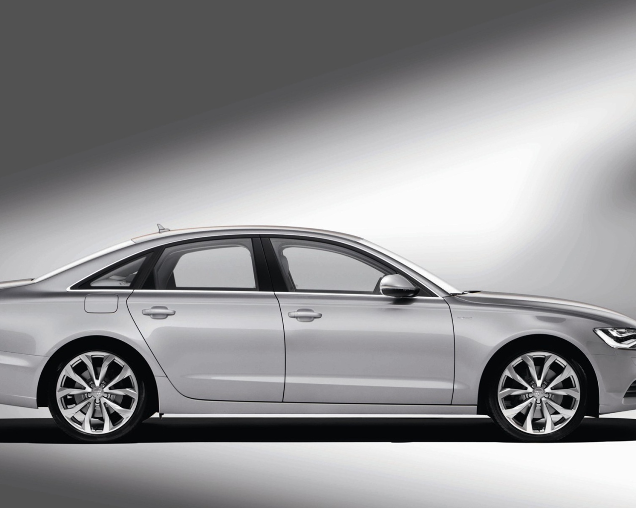 Надежная машина Audi a6