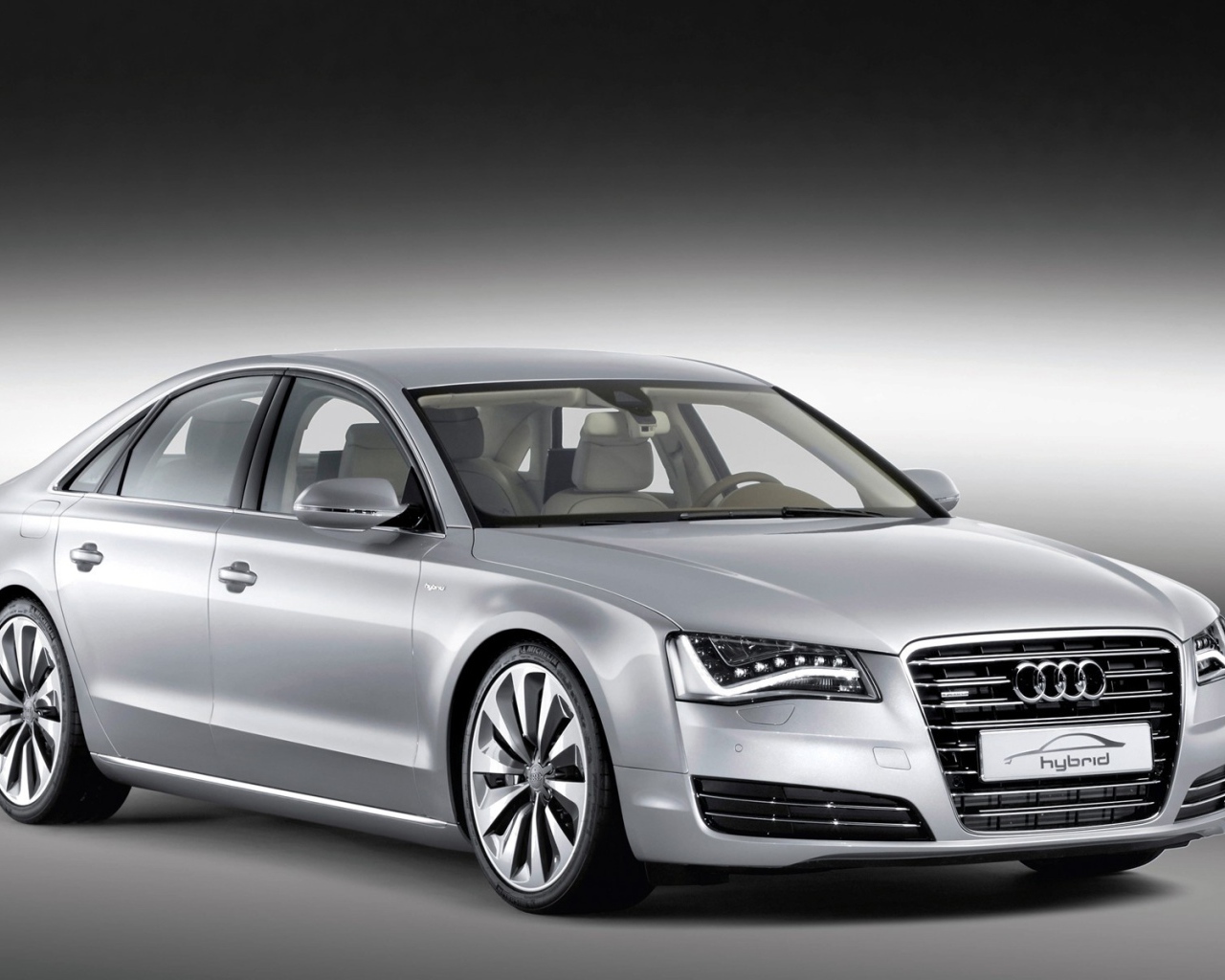 Надежный автомобиль Audi a8