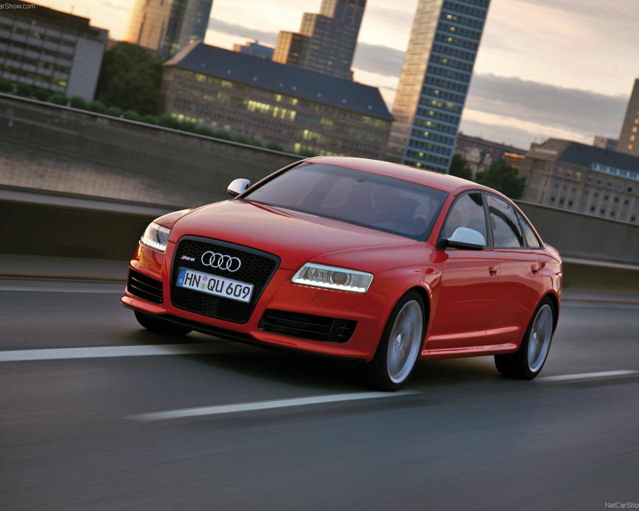 Надежный автомобиль Audi rs6