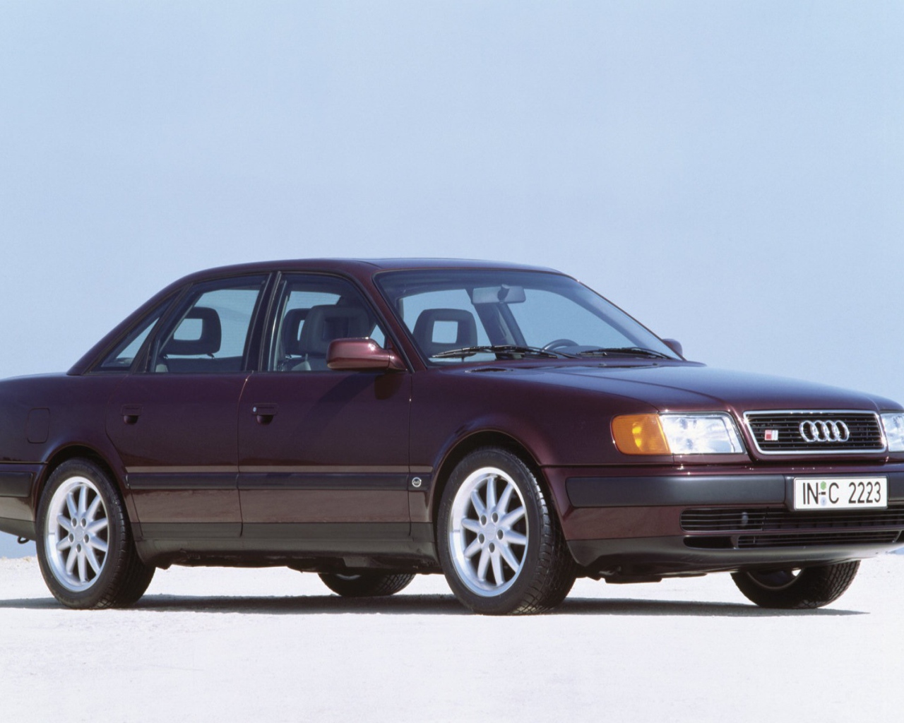 Тест драйв автомобиля Audi 100