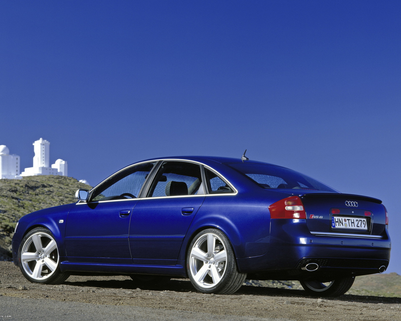 Новая машина Audi c5