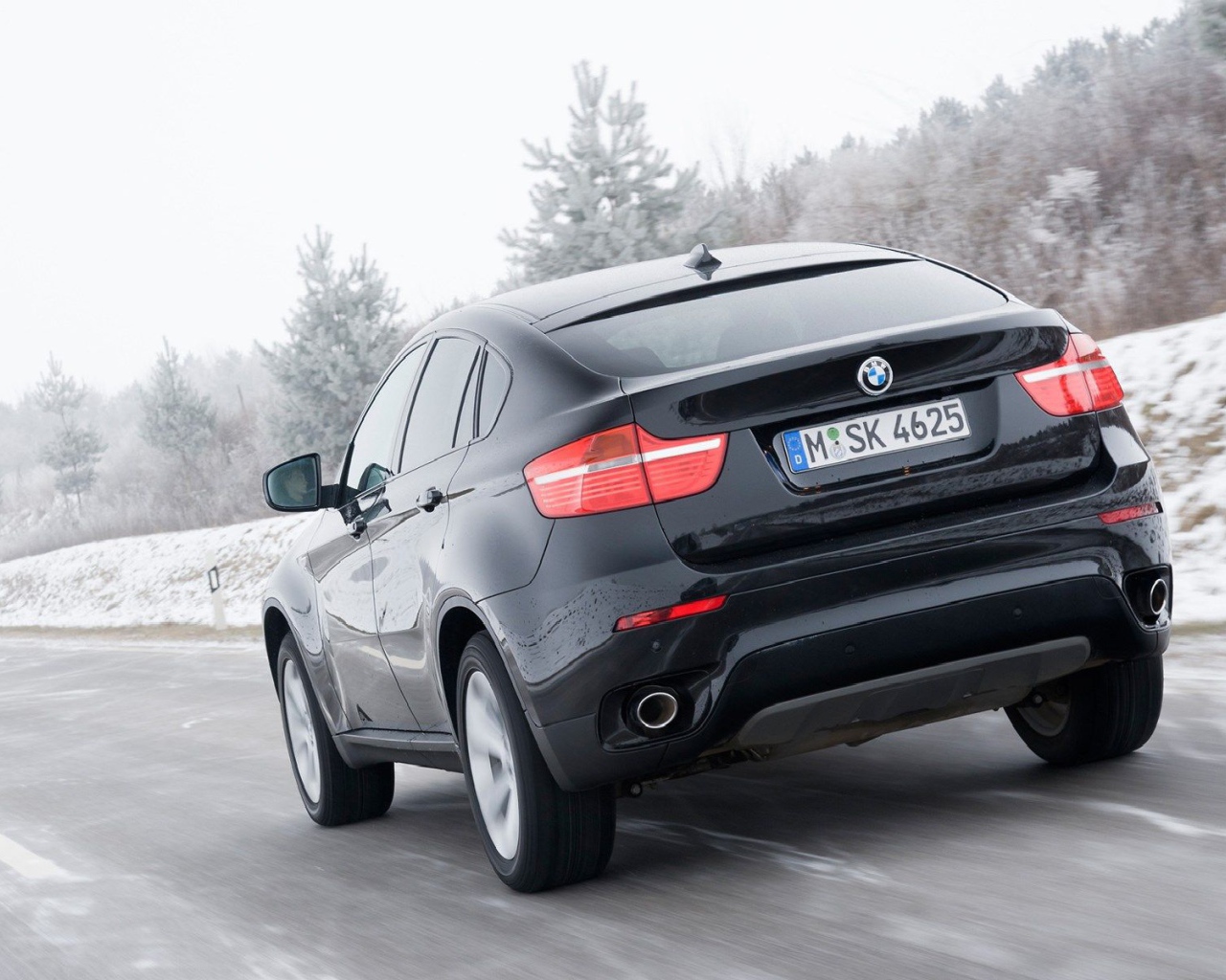 Надежная машина BMW X6 2014 года года