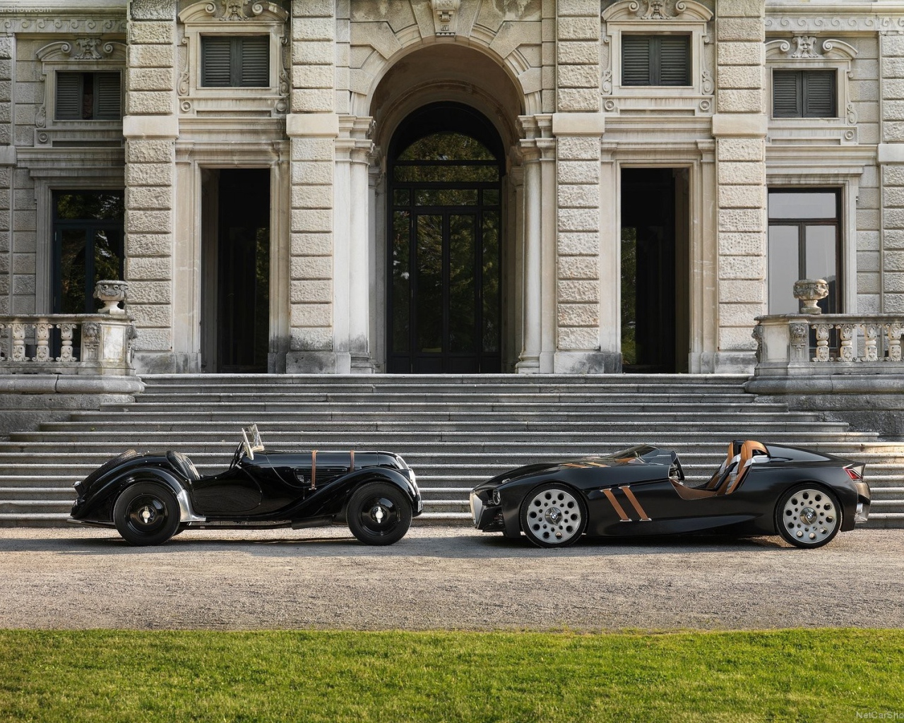 Поколения BMW