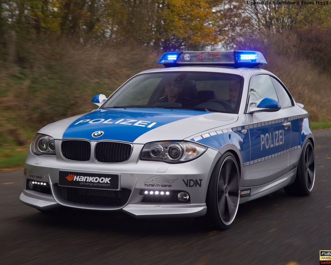 Полицейская BMW