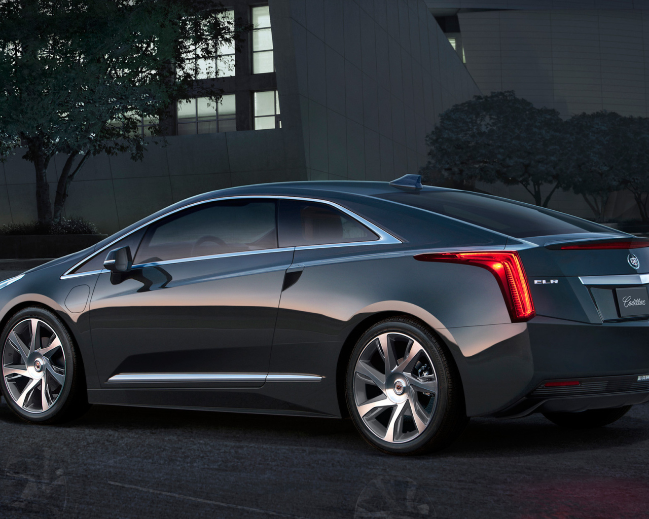 Новый автомобиль Cadillac ERL 2014 года