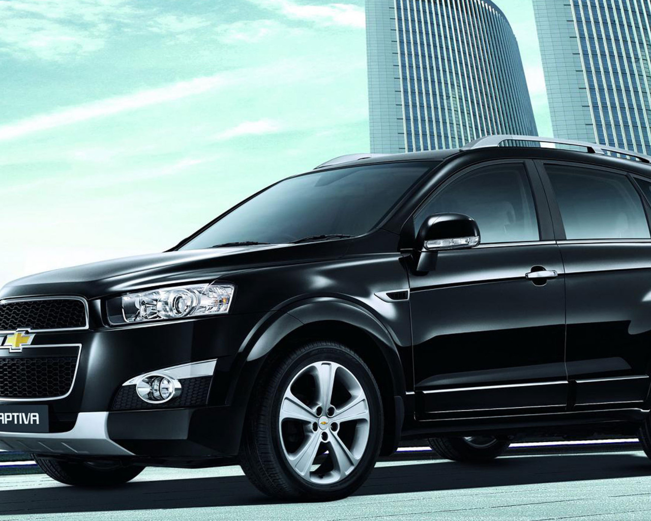 Автомобиль марки Chevrolet модели Captiva 2014