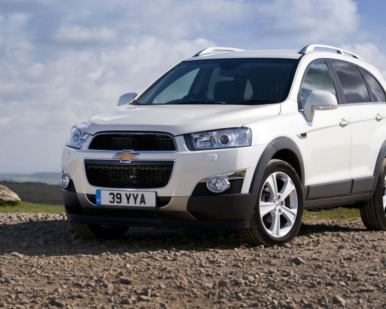 Надежный автомобиль Chevrolet Captiva 2014