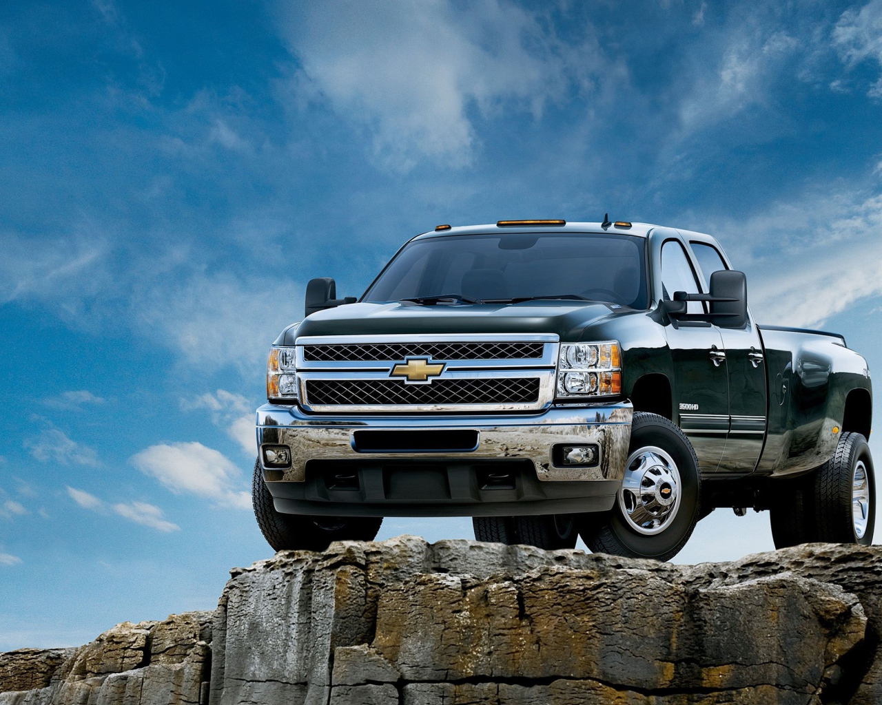 Шевроле у обрыва