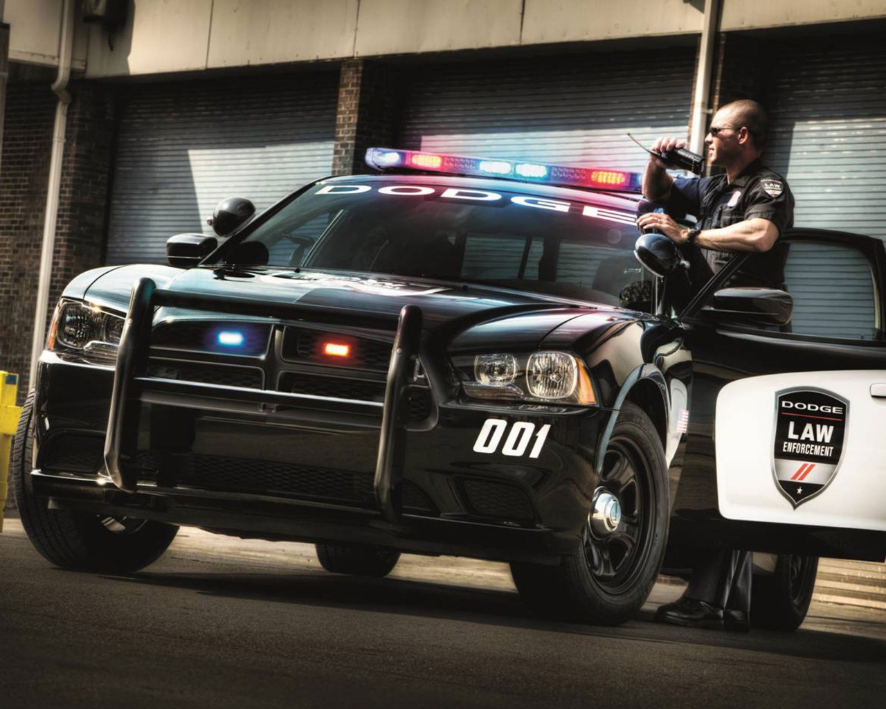 Автомобиль охраны Додж