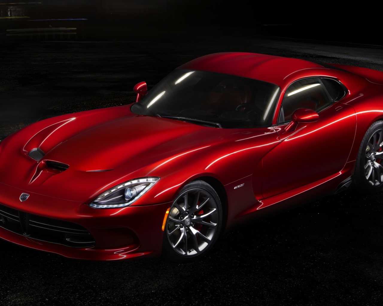 Красный Додж