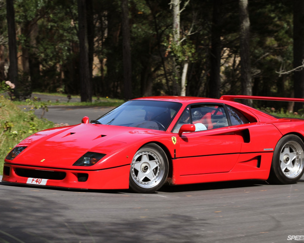 Гоночный автомобиль Феррари