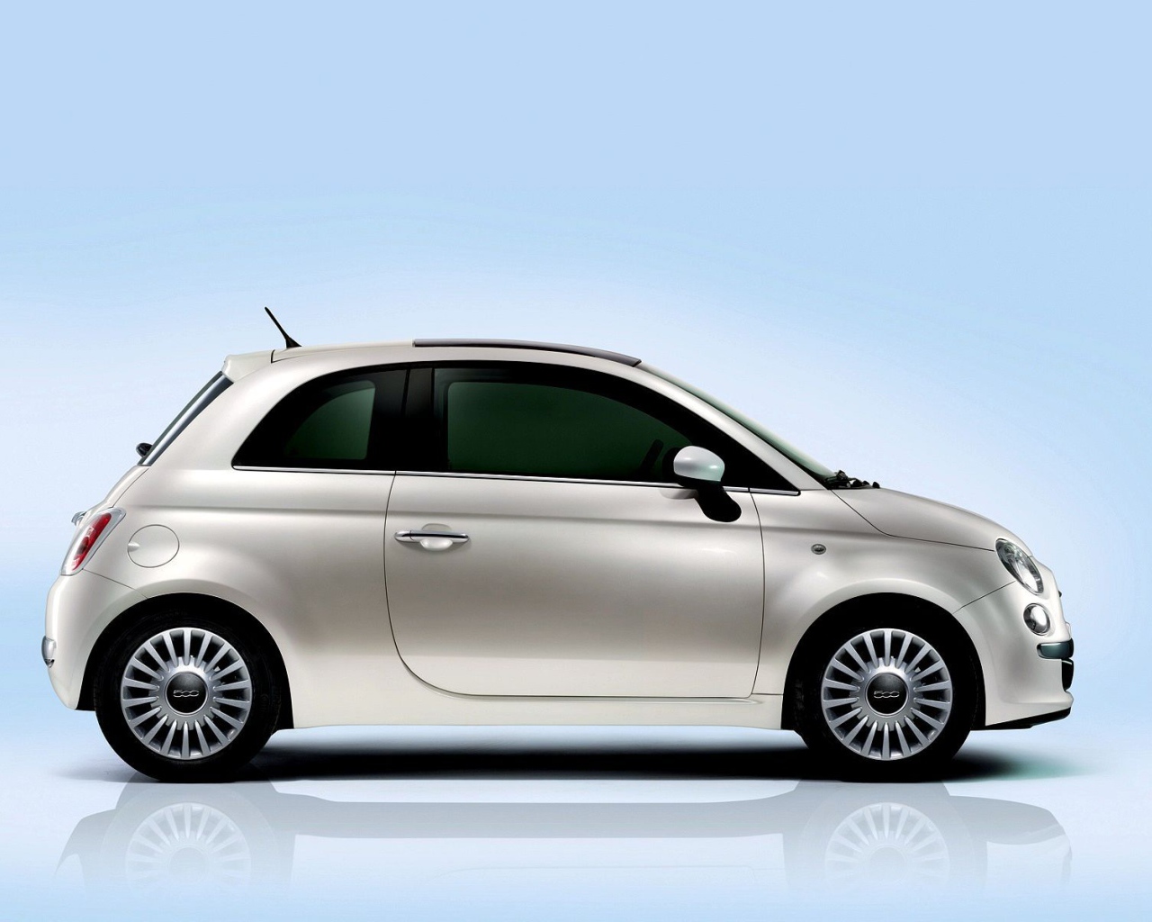 Дизайн автомобиля Fiat 500
