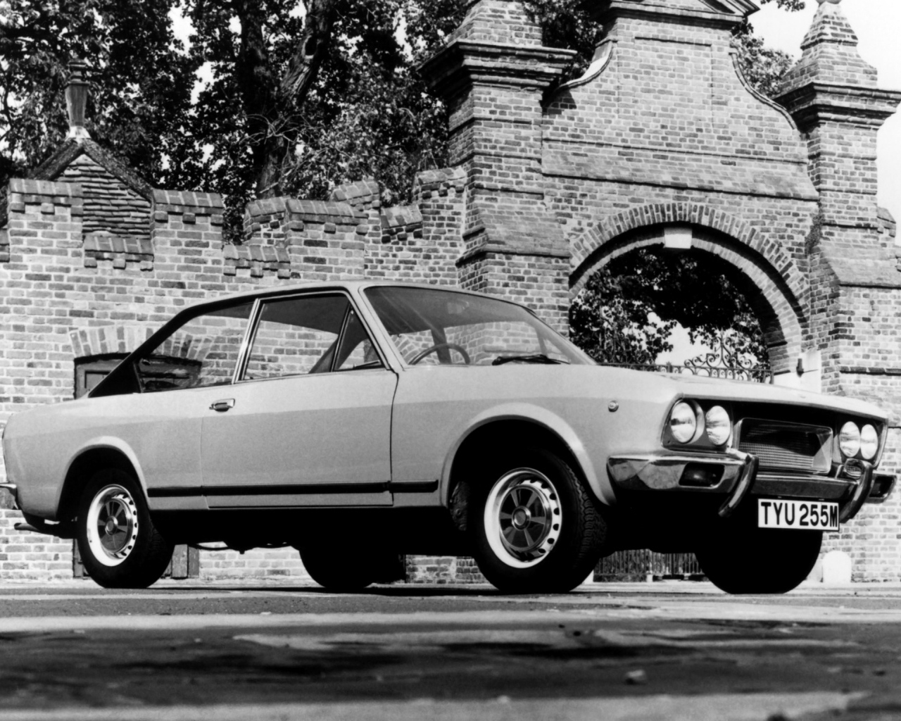 Надежная машина Fiat 124