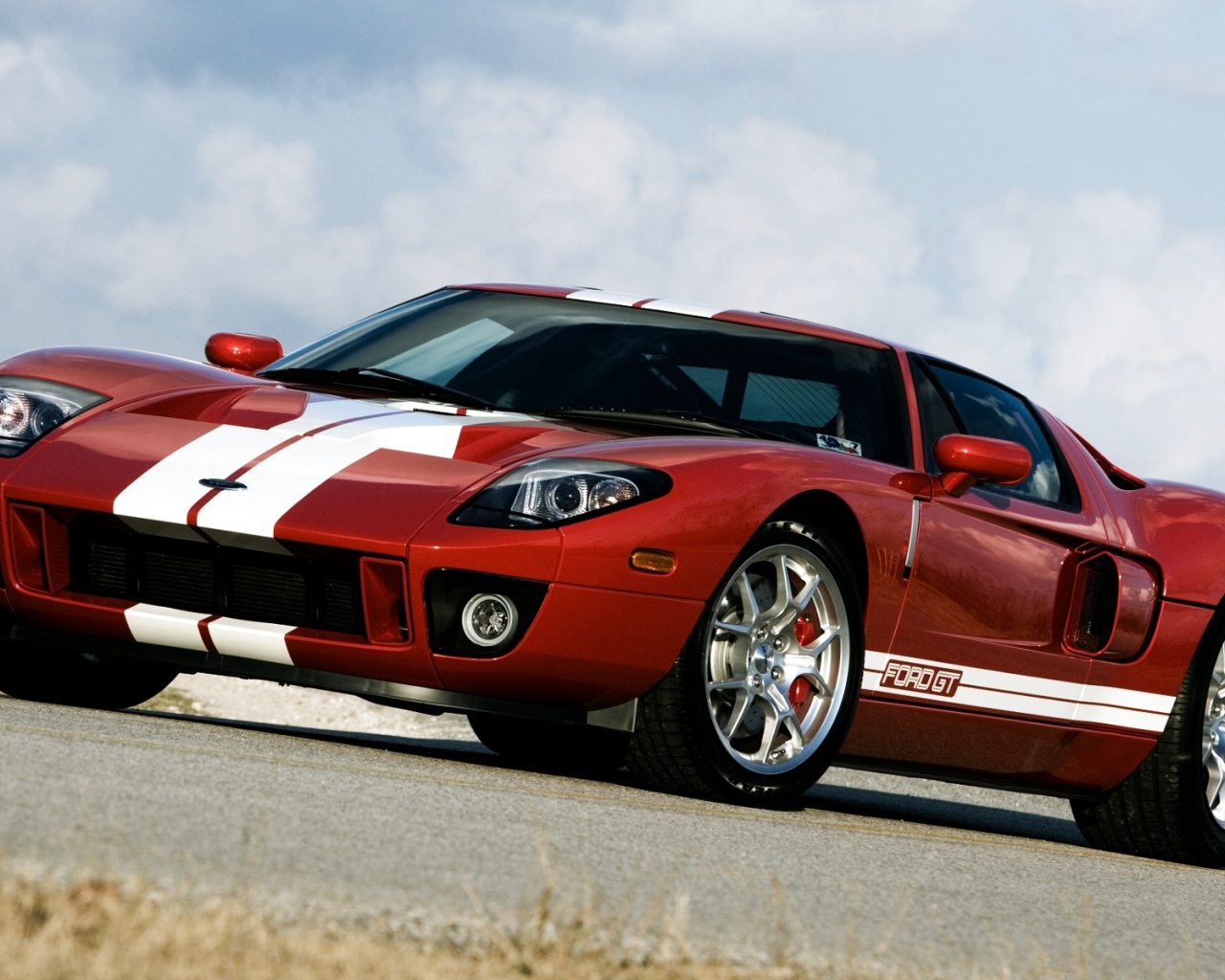 Форд GT700
