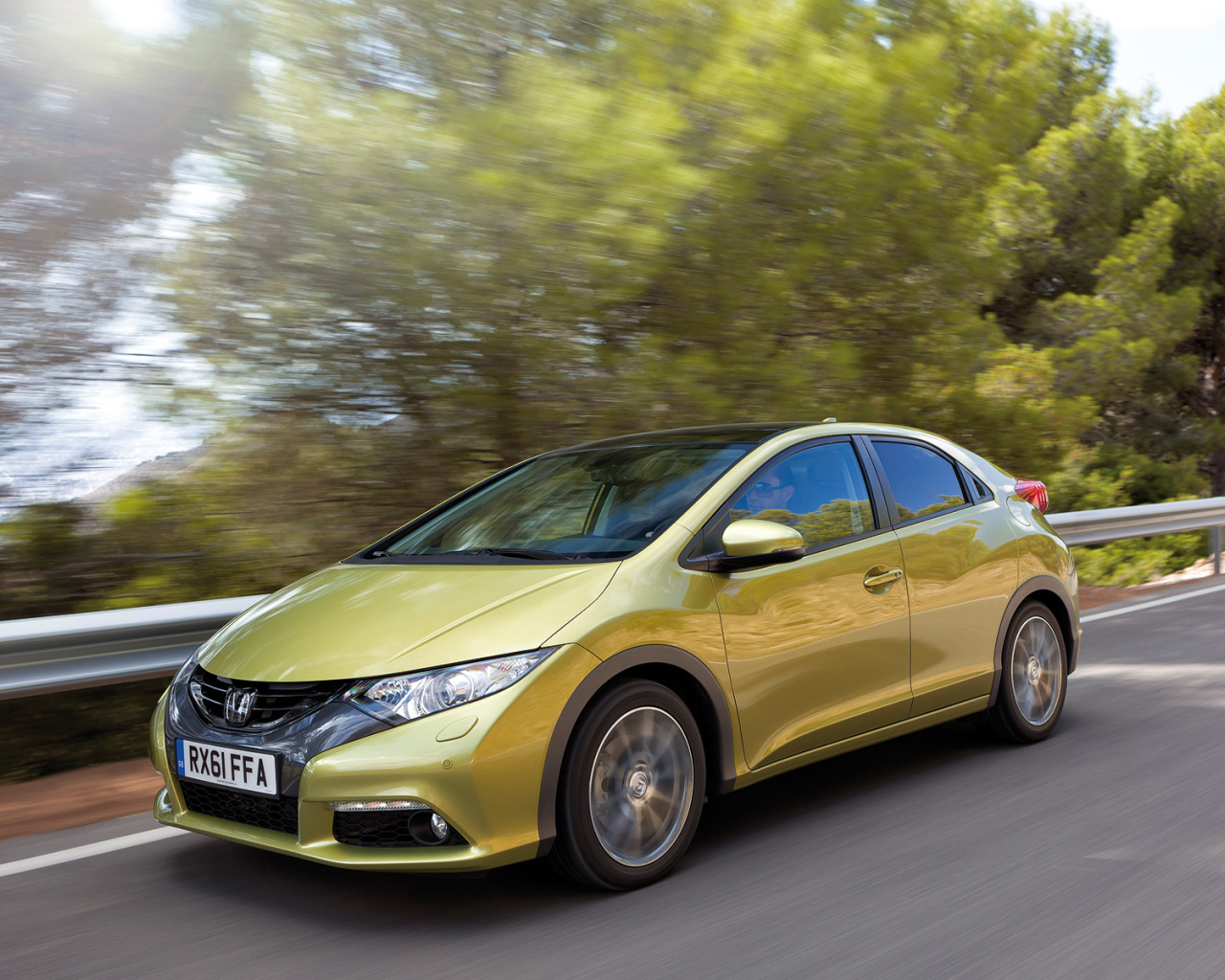 Дизайн автомобиля Honda Civic 5D