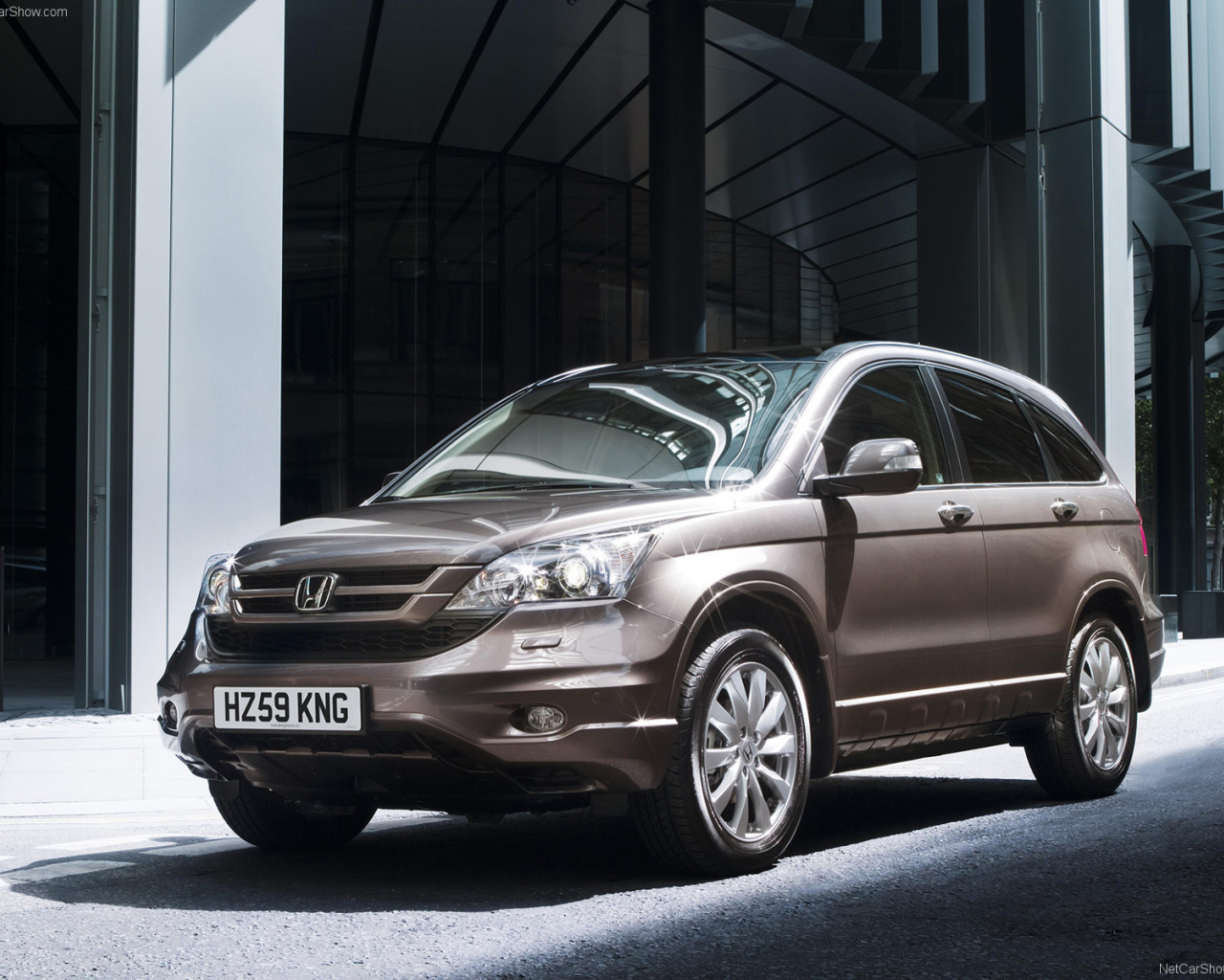 Новая машина Honda CR V