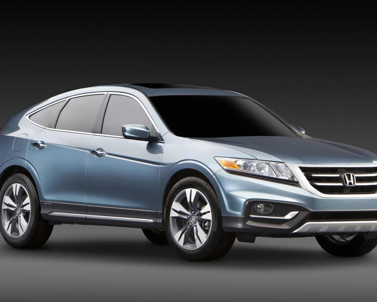 Новый автомобиль Honda Crosstour