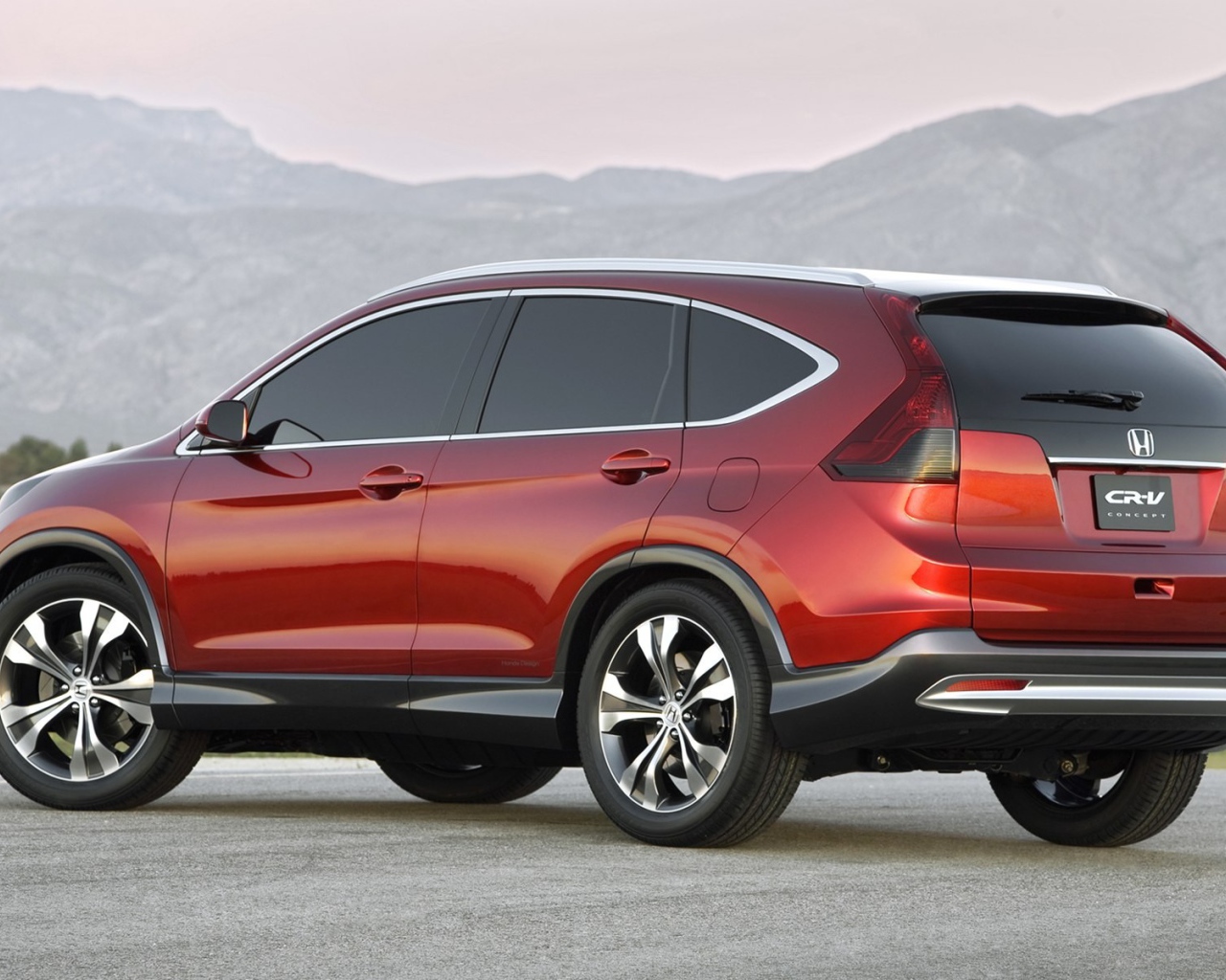 Фото автомобиля Honda CR V