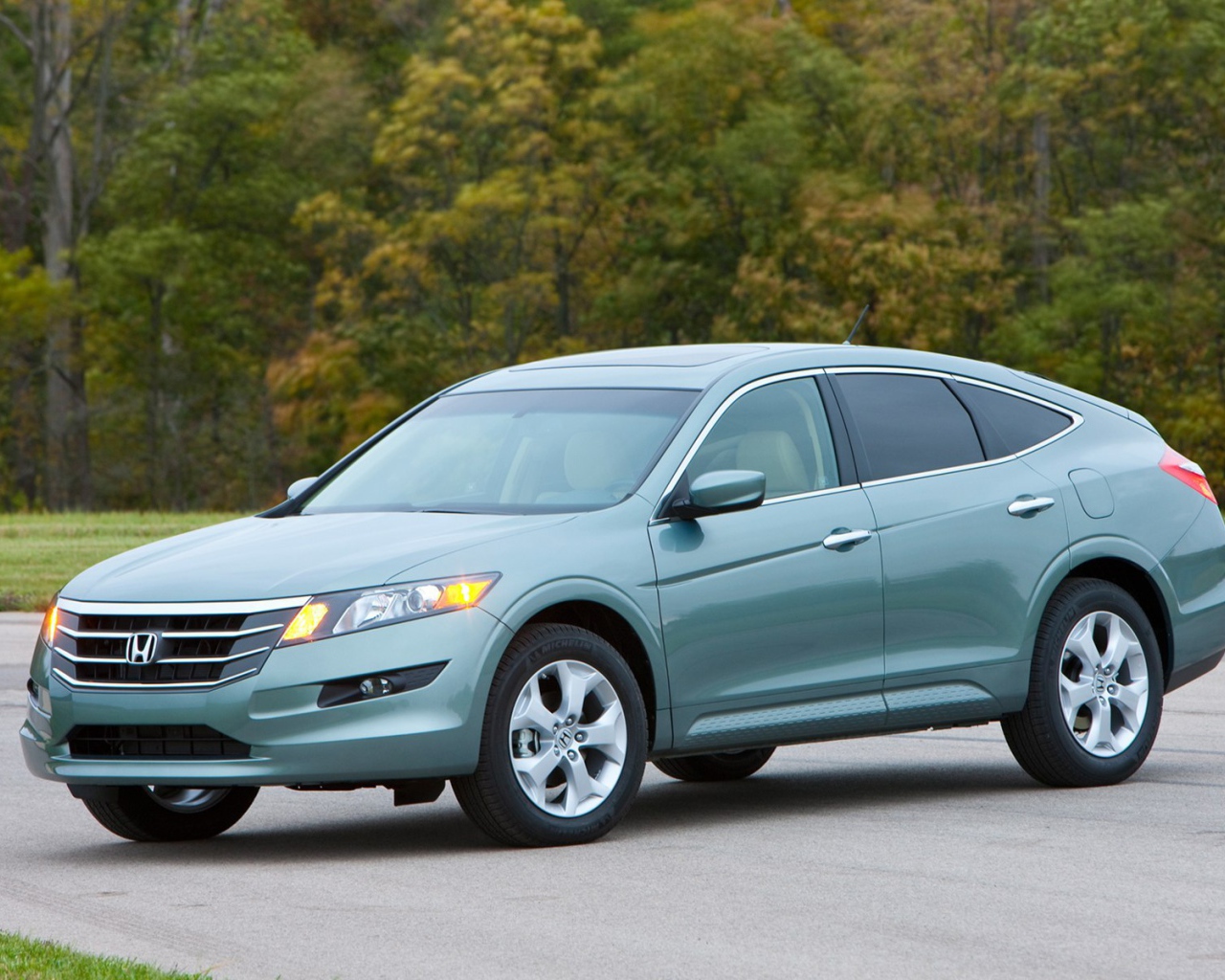 Фото автомобиля Honda Crosstour