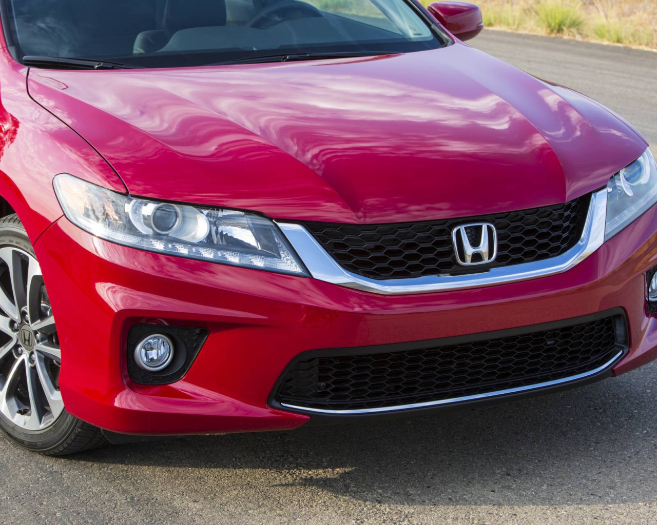 Надежный автомобиль Honda Accord 2013