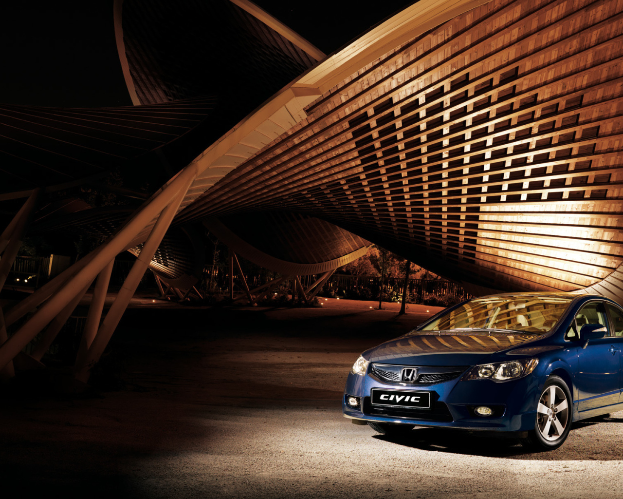 Надежный автомобиль Honda Civic 4D