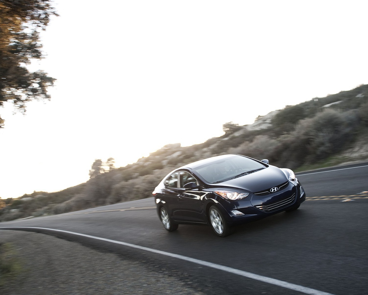 Новая машина Hyundai Elantra