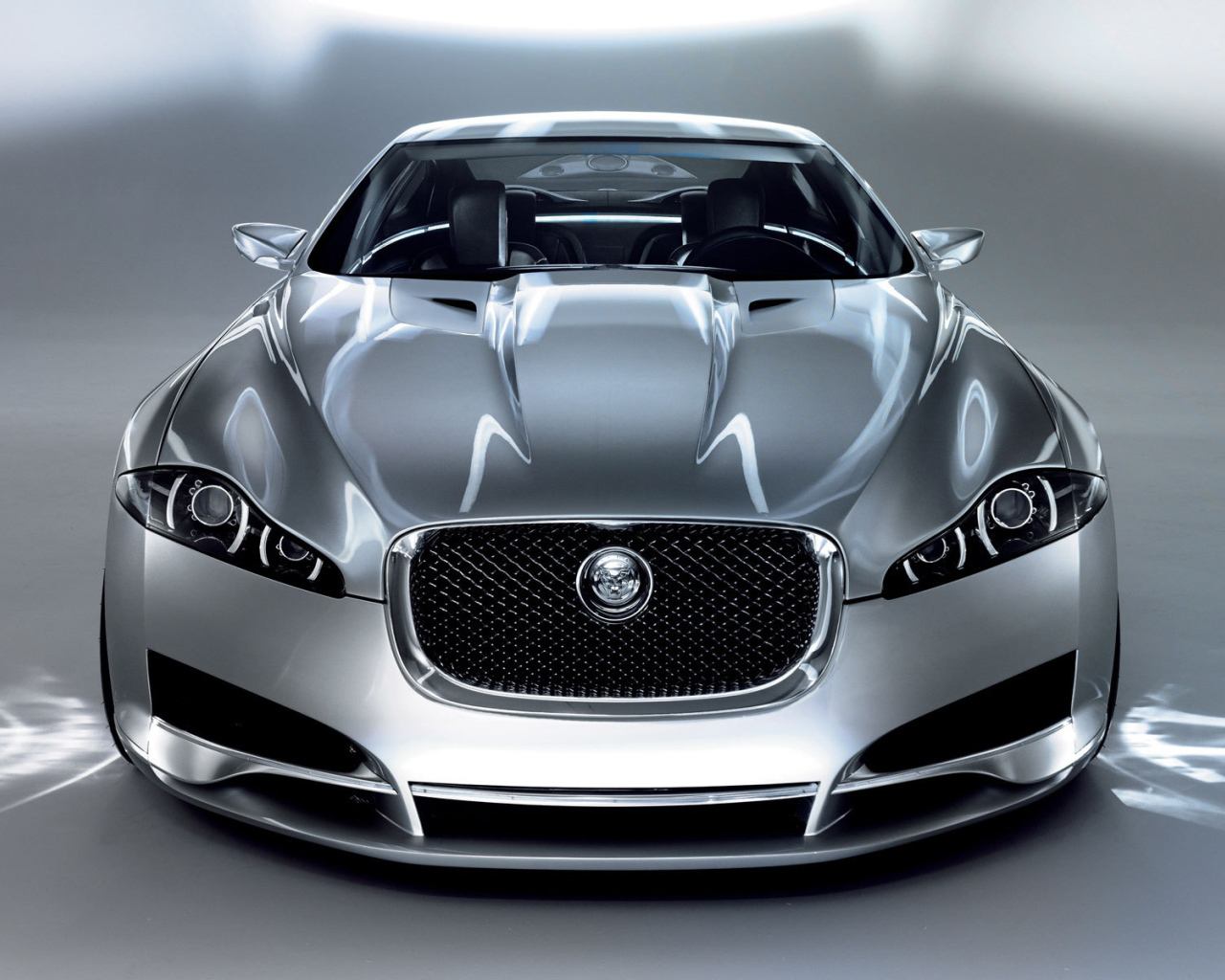 Неповторимый Jaguar XF