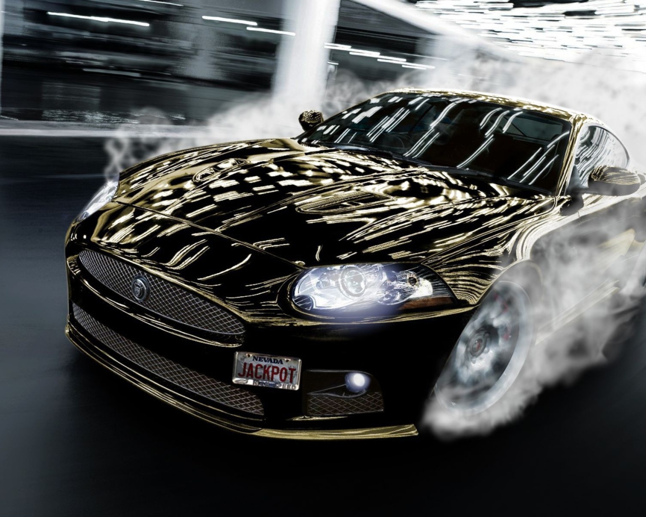 Автомобиль Ягуар XKR