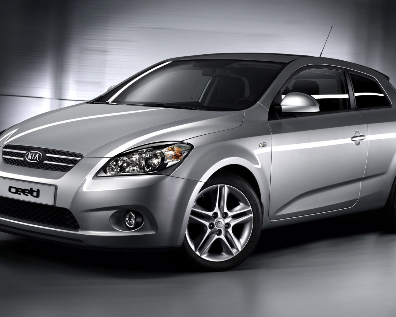 Надежный автомобиль Kia Ceed