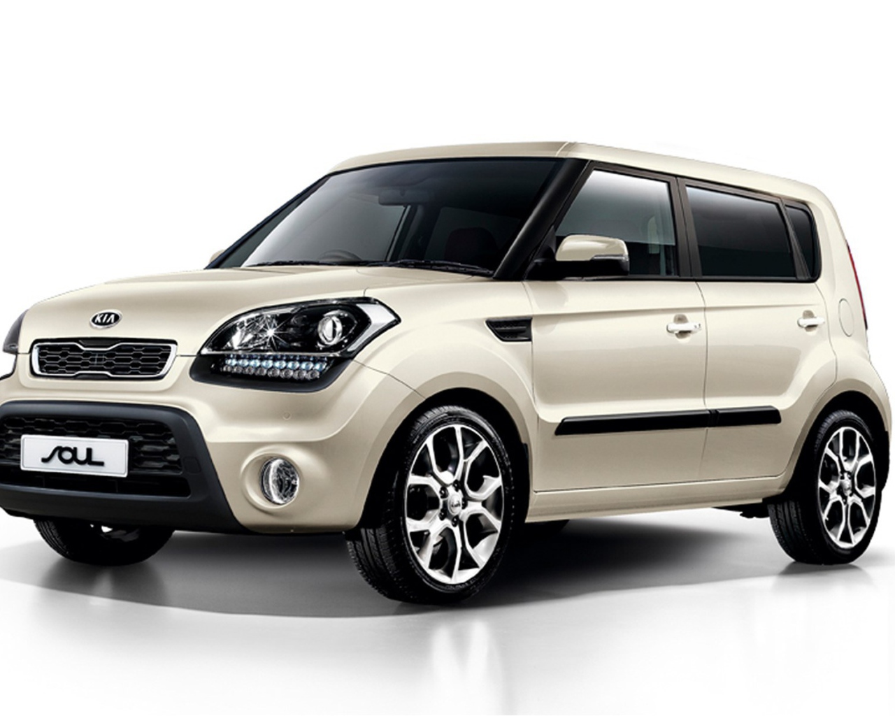 Автомобиль марки Kia модели Soul