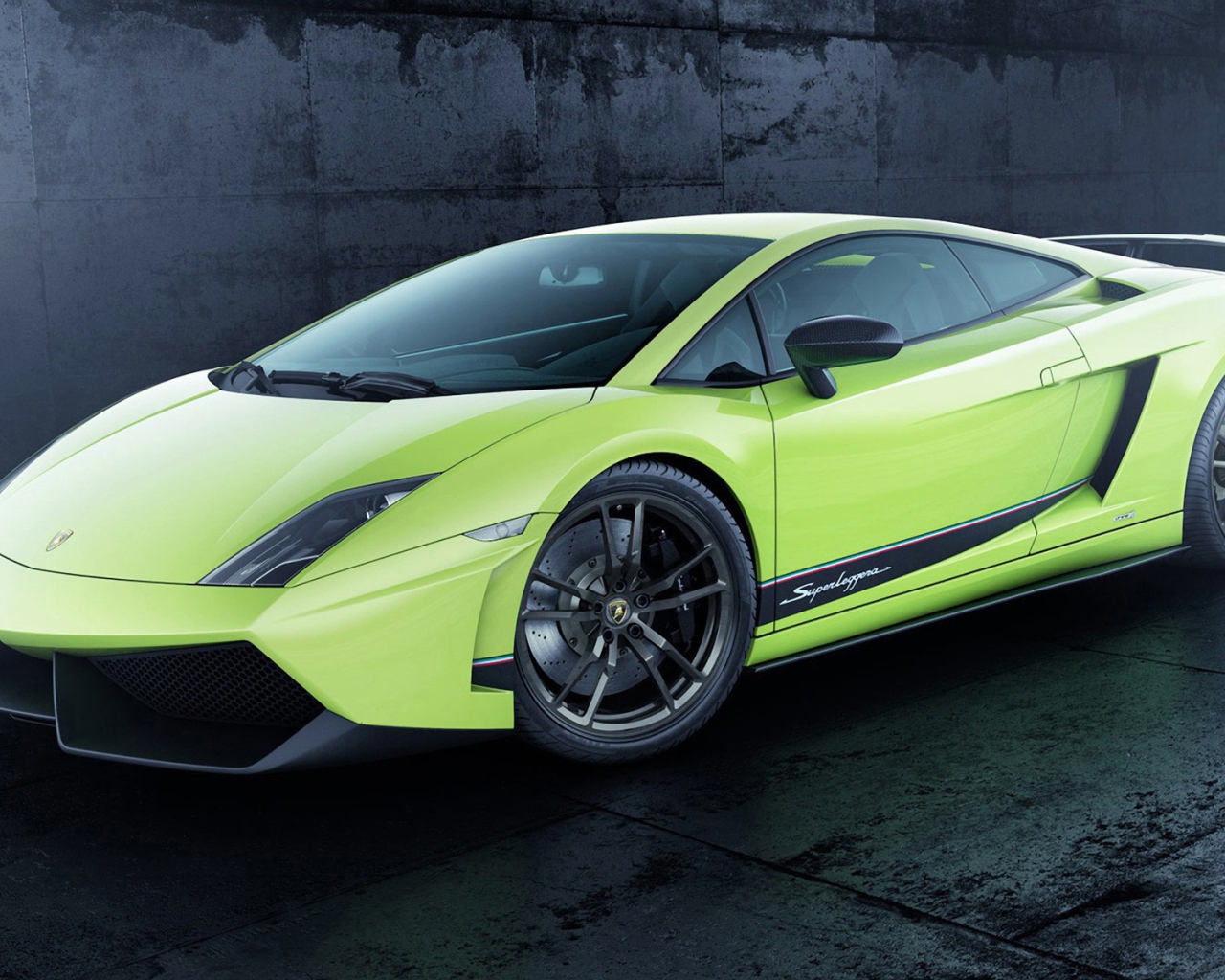 Зеленый Lamborghini Gallardo LP 570 4