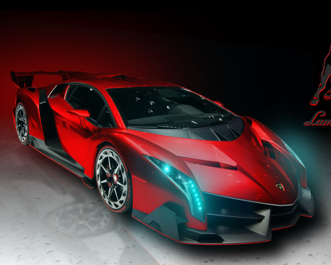 Красивый автомобиль Lamborghini Veneno в Москве