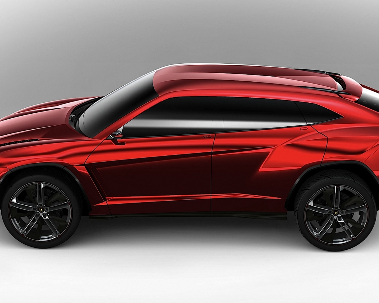 Автомобиль марки Lamborghini модели Urus