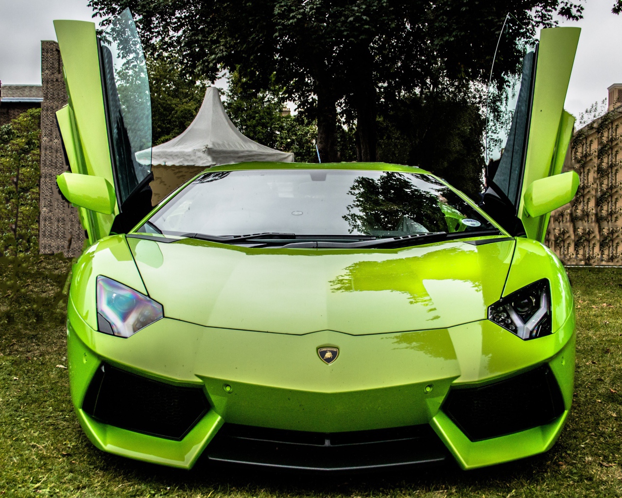 Зеленый Ламборджини
