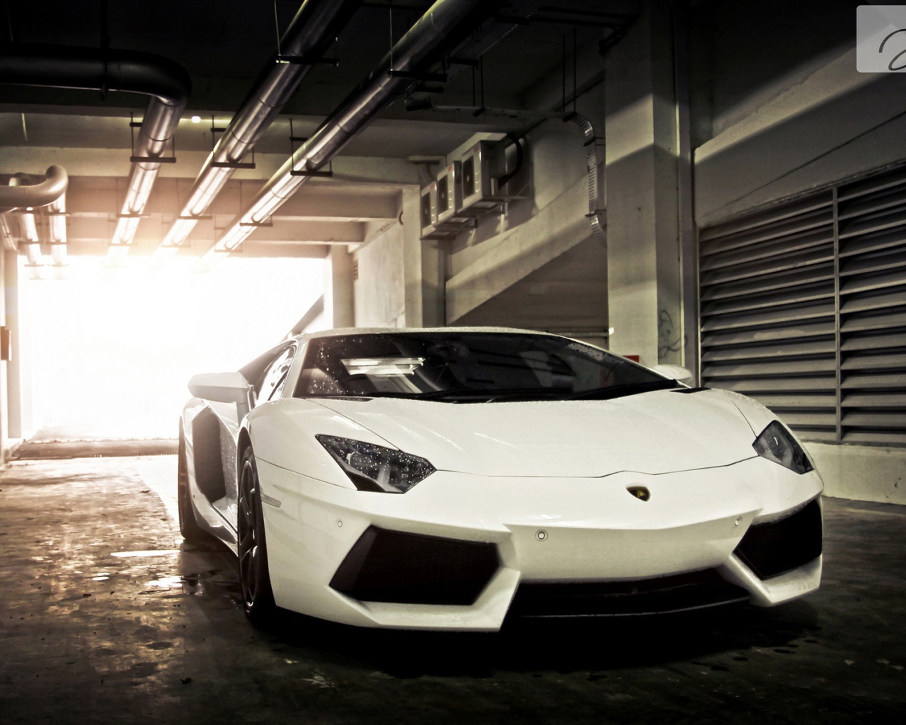 Последняя модель Lamborghini aventador
