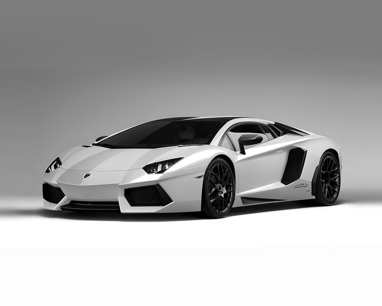 Белый Lamborghini aventador