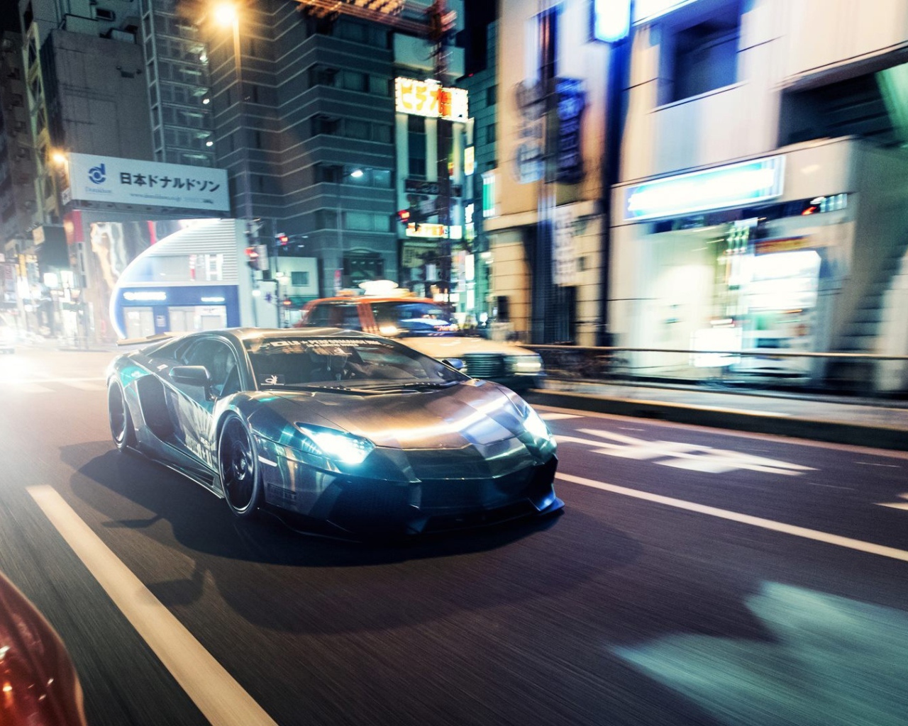 Великолепный Lamborghini aventador lp700