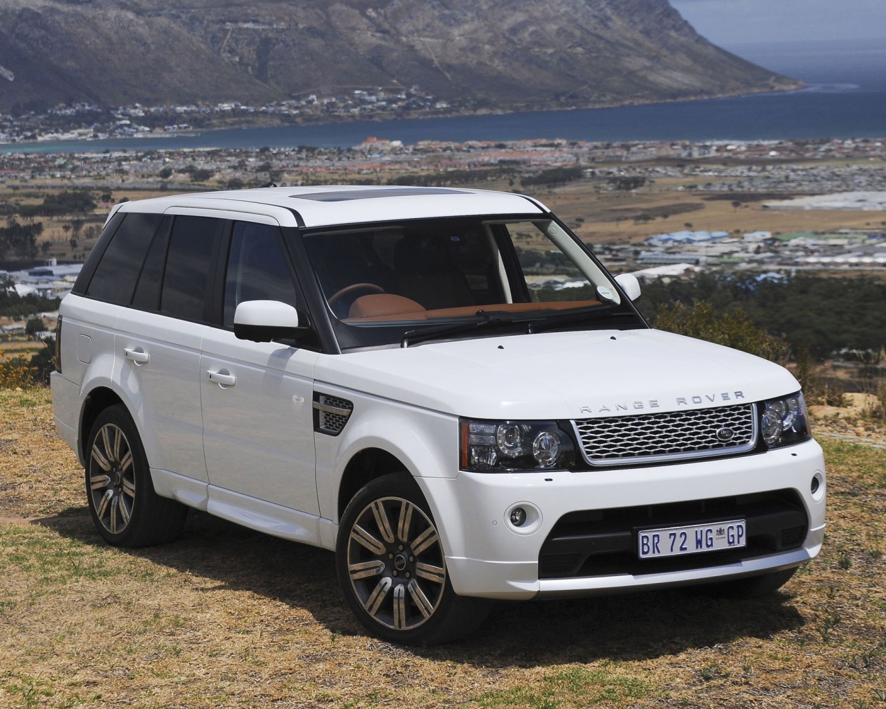 Новый автомобиль Land Rover A8