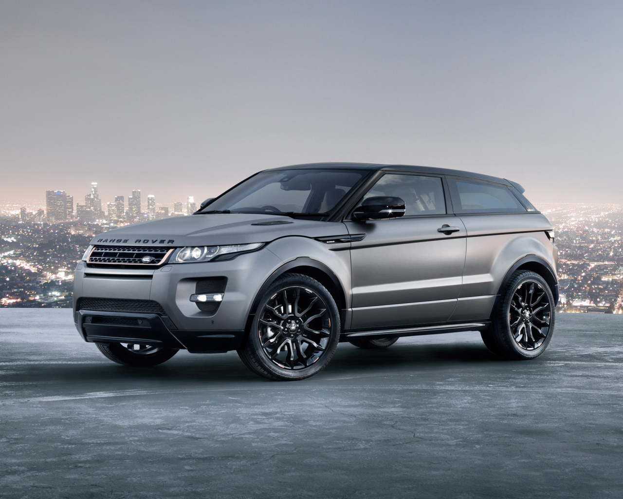 Ленд ровер виктория