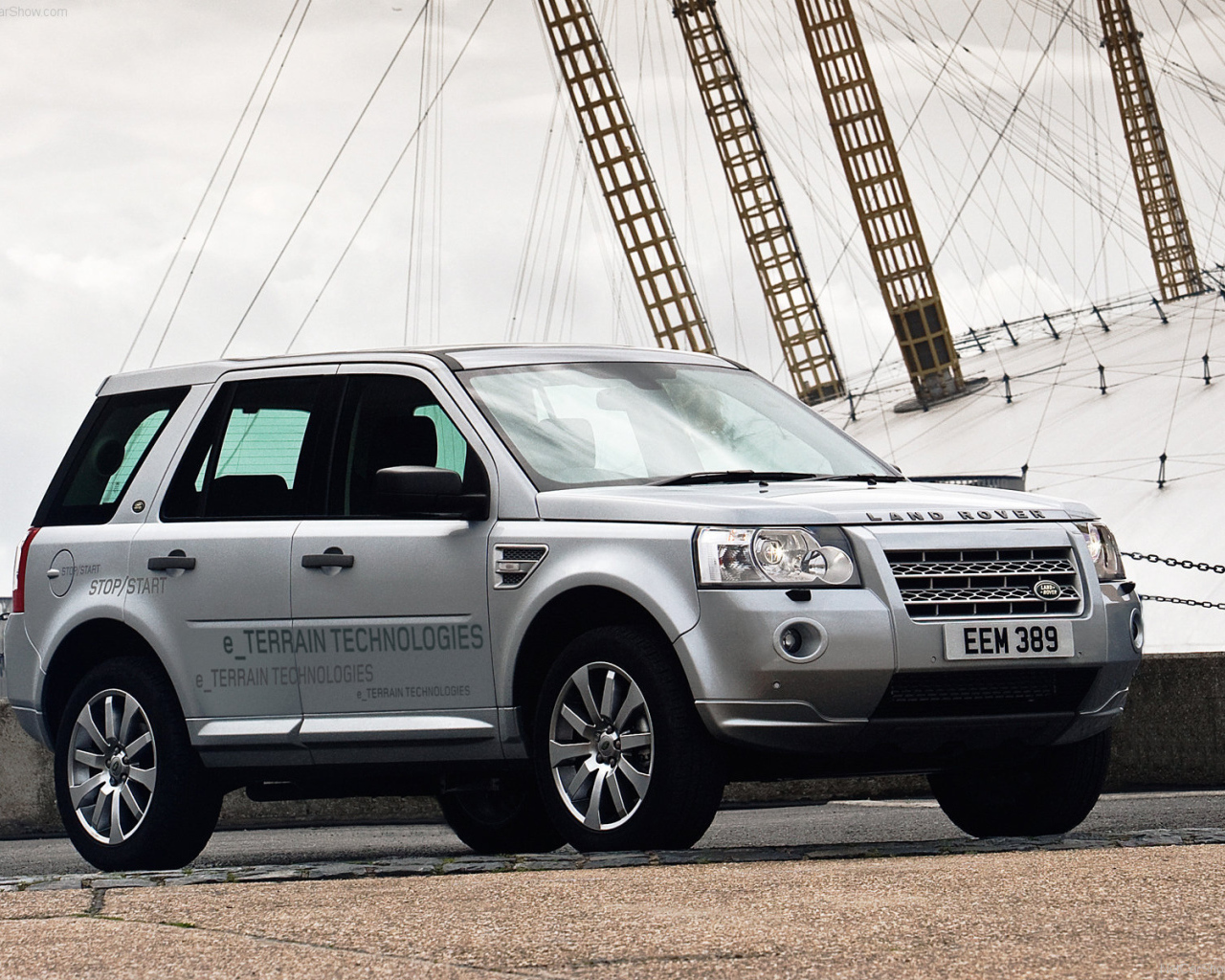  Новая машина Land Rover Freelander 2
