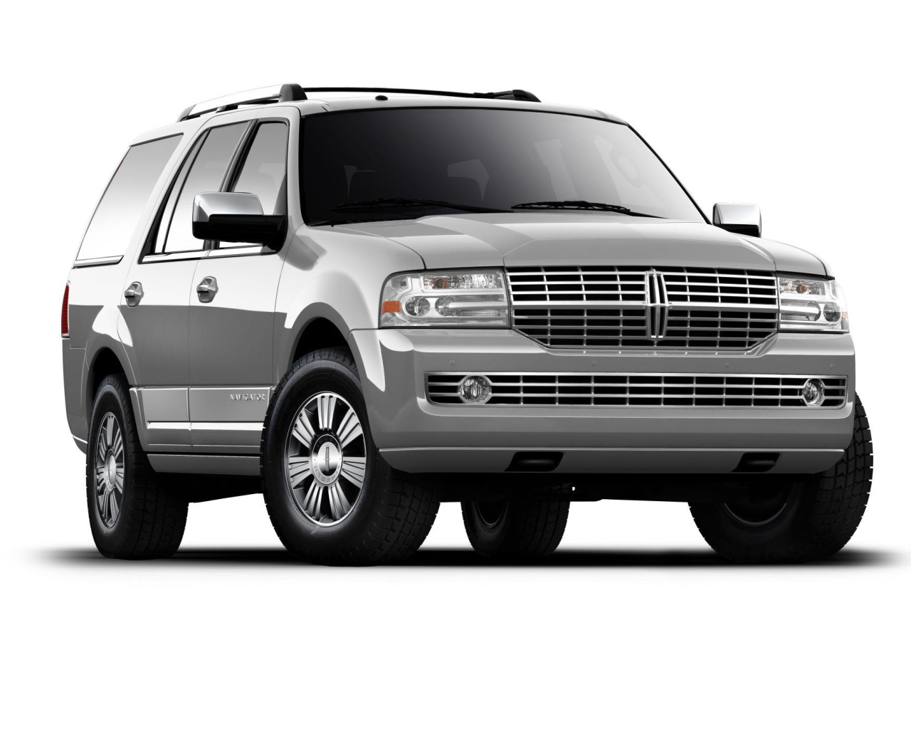 Новая машина Lincoln Navigator 2014