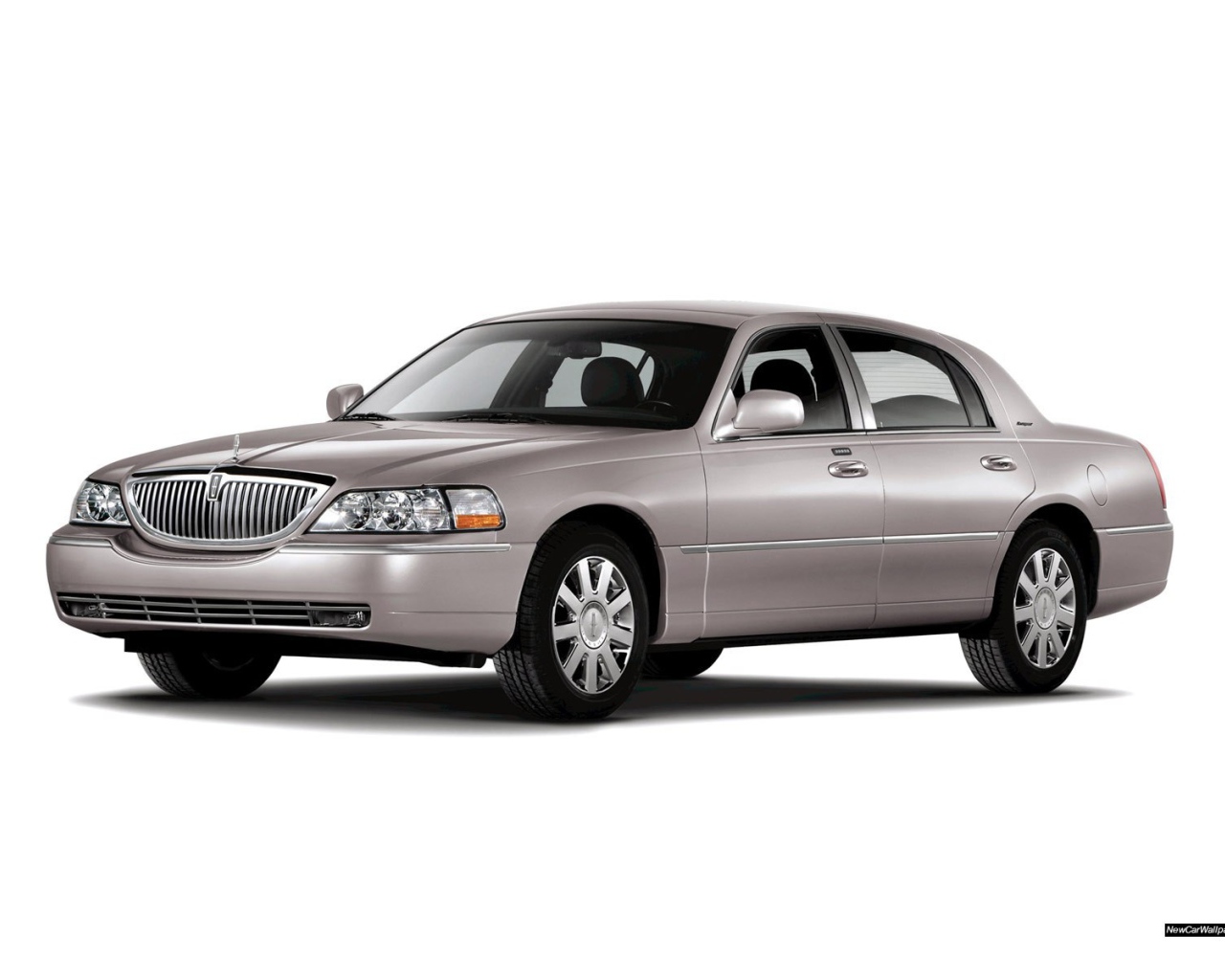 Фото автомобиля Lincoln Town Car
