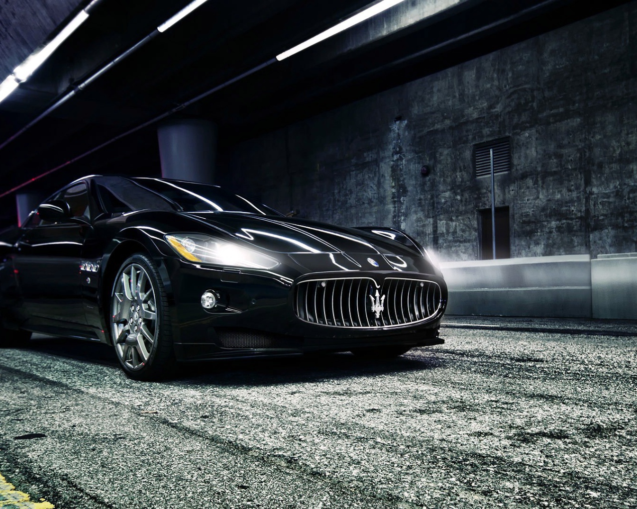 Дизайн автомобиля Maserati Ghibli