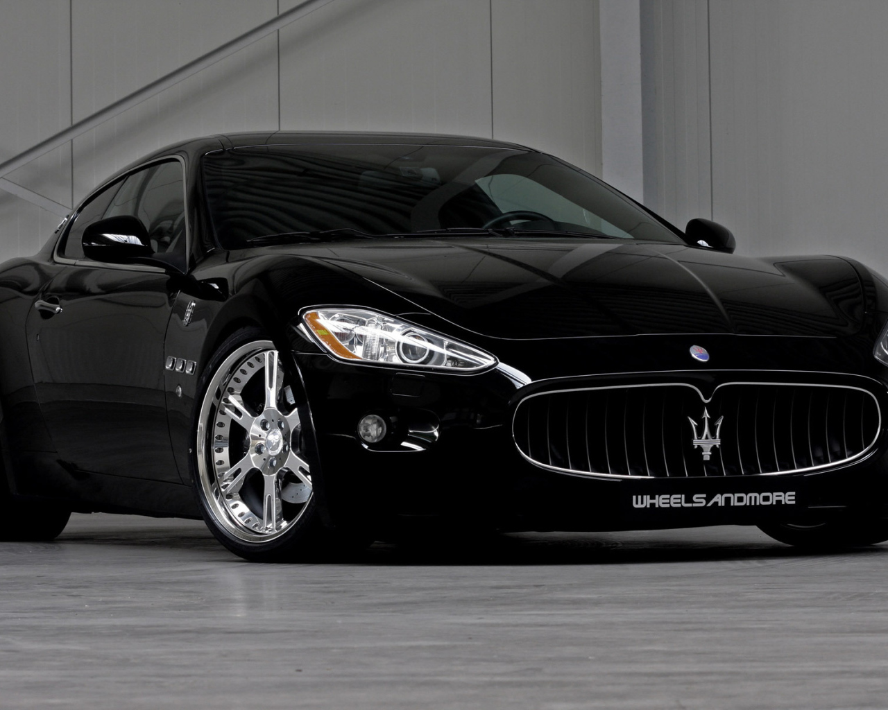 Тест драйв автомобиля Maserati Granturismo