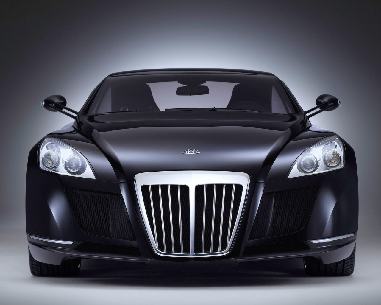 Тест драйв автомобиля Maybach  Exelero